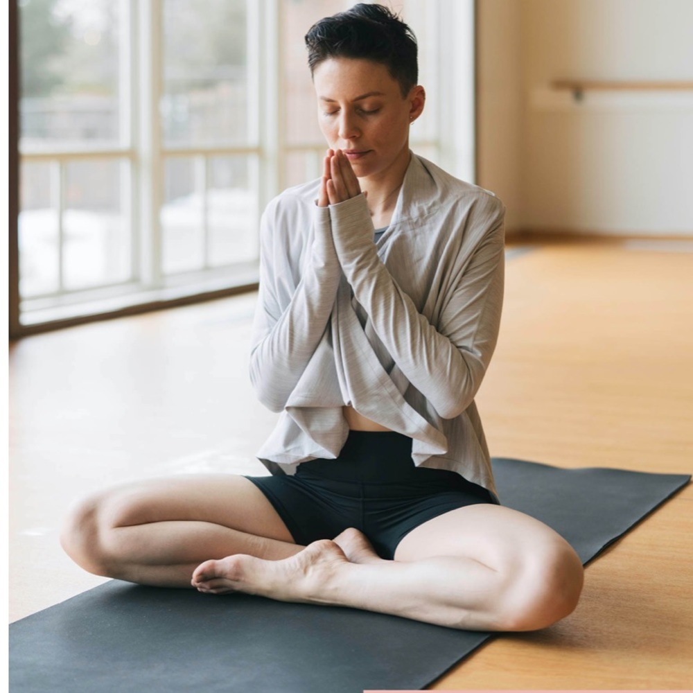 ZYIA active yoga shawl